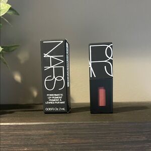 NARS Powermatte Lip Pigment - American Woman chestnut rose